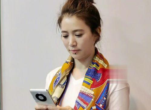 娱乐圈明星纷纷上线吃瓜