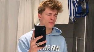 娱乐明星吃瓜解说视频