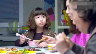 娱乐吃瓜酱小时候的保姆,娱乐吃瓜酱童年趣事揭秘